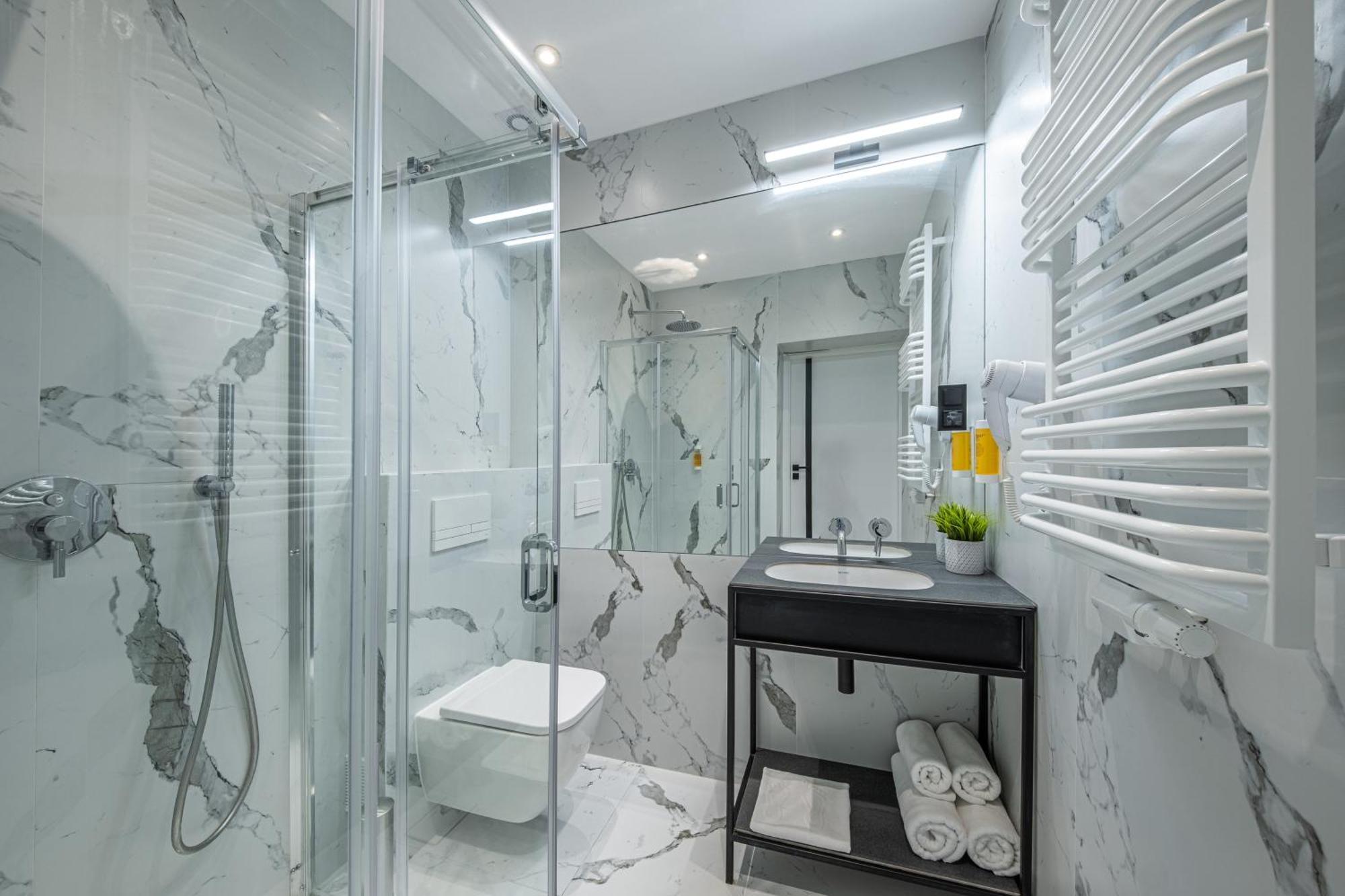 Hudson Bed & Breakfast Koszalin Ngoại thất bức ảnh